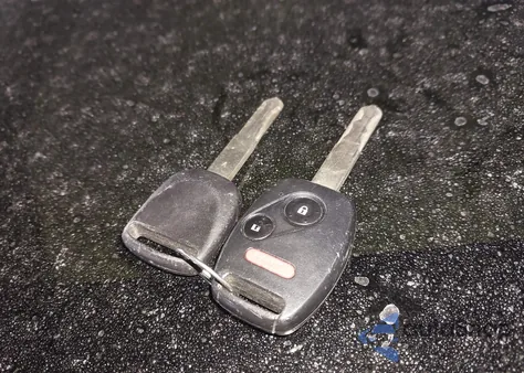 2013 Honda Ridgeline Rtl from USA, damaged, VIN 5FPYK1F58DB004995